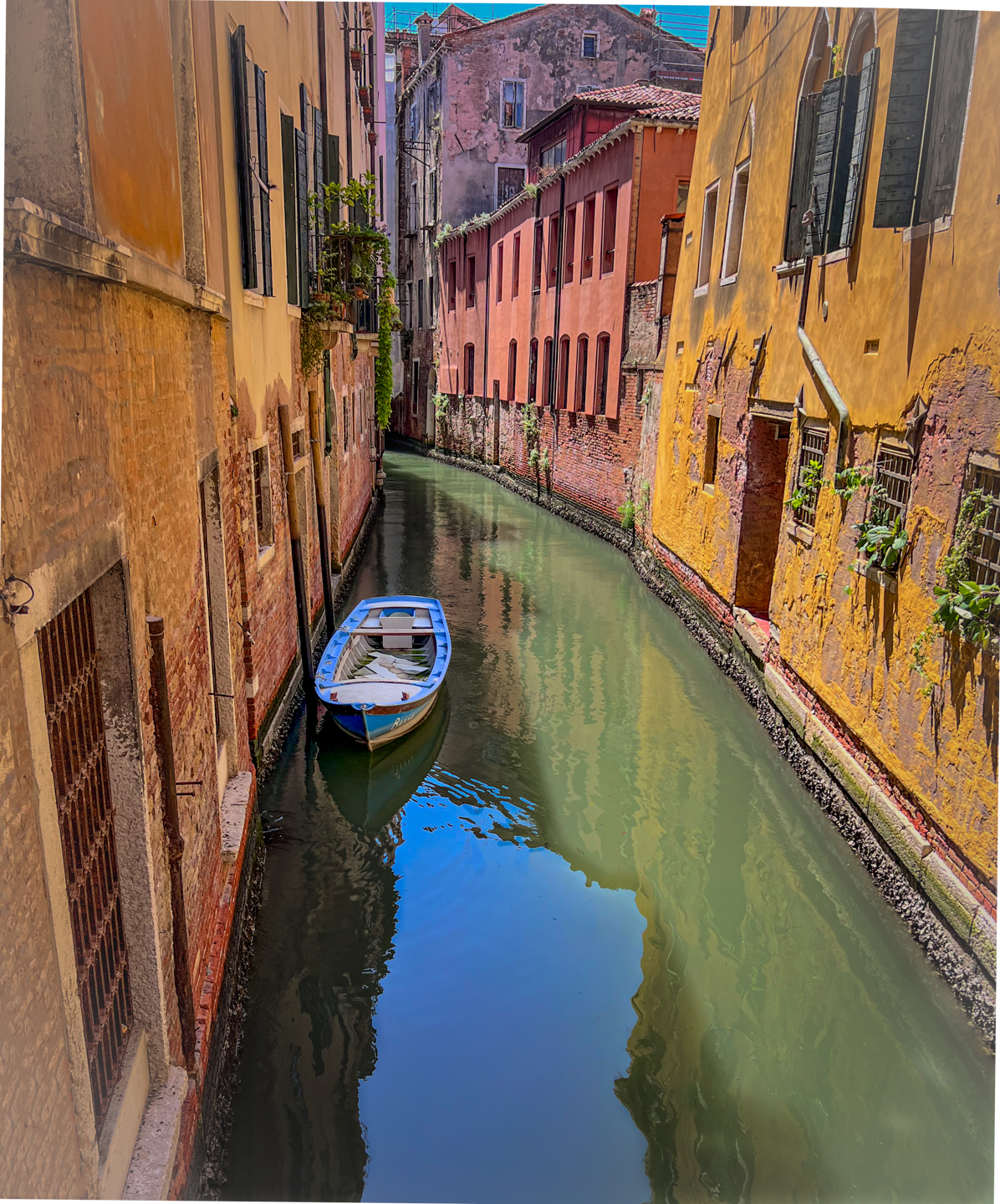 1st PrizeOpen Color In Class 2 By Kathy Keller For Colorful Venice Canal SEP-2023.jpg